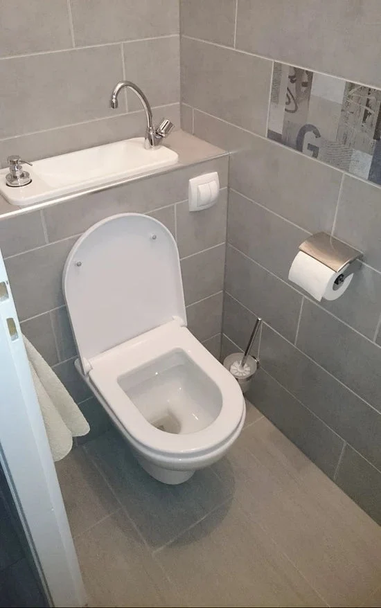 Customer bathroom cleaning result
